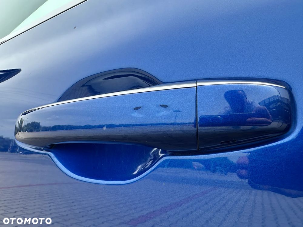 Renault Megane ENERGY TCe 205 EDC GT - 15