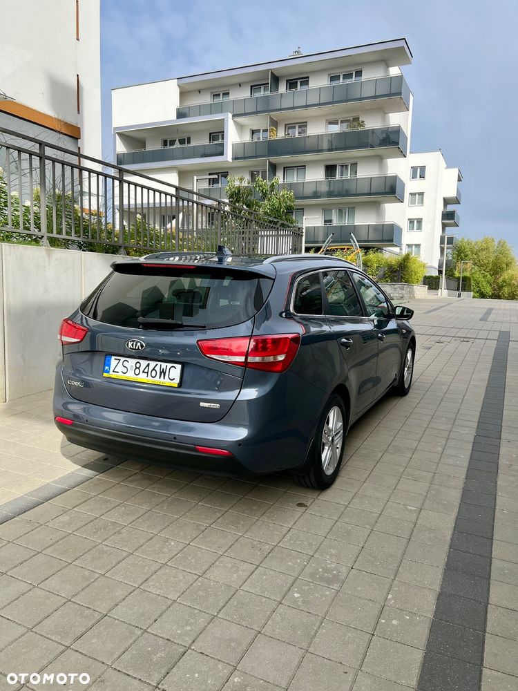 Kia Ceed 1.6 CRDi M - 3