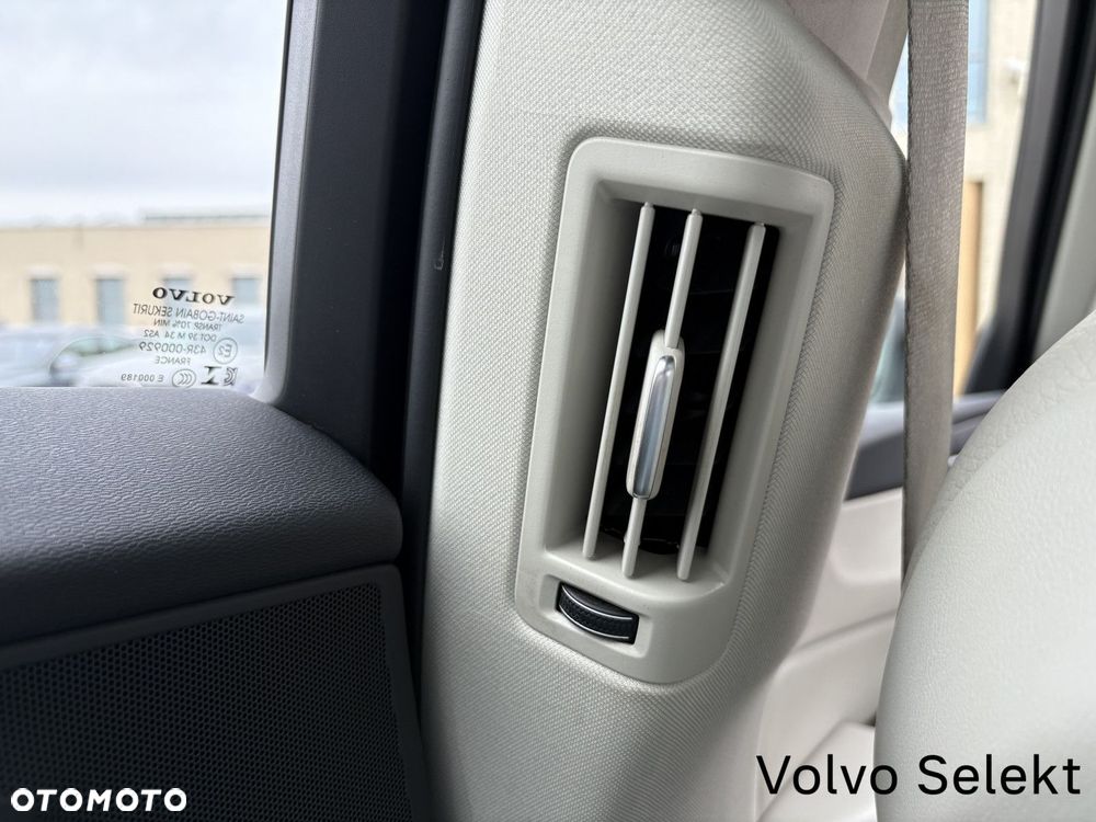 Volvo XC 60 - 22