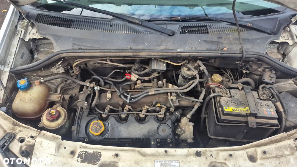 Fiat Doblo 5-osobowy - 7