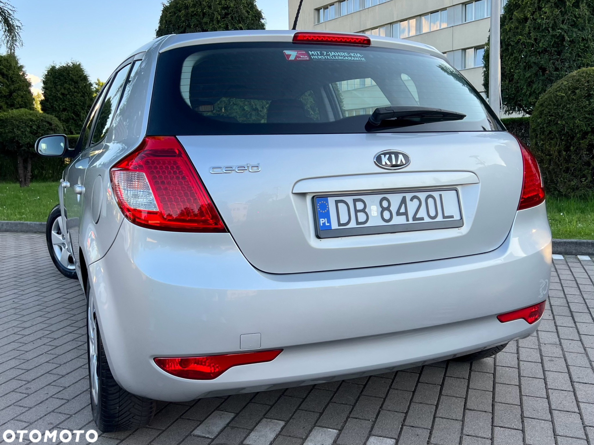 Kia Ceed 1.4 CVVT Dream-Team Edition - 26