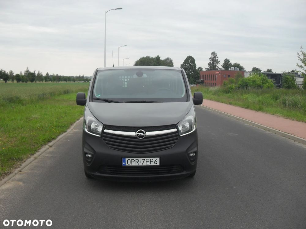 Opel Vivaro - 2