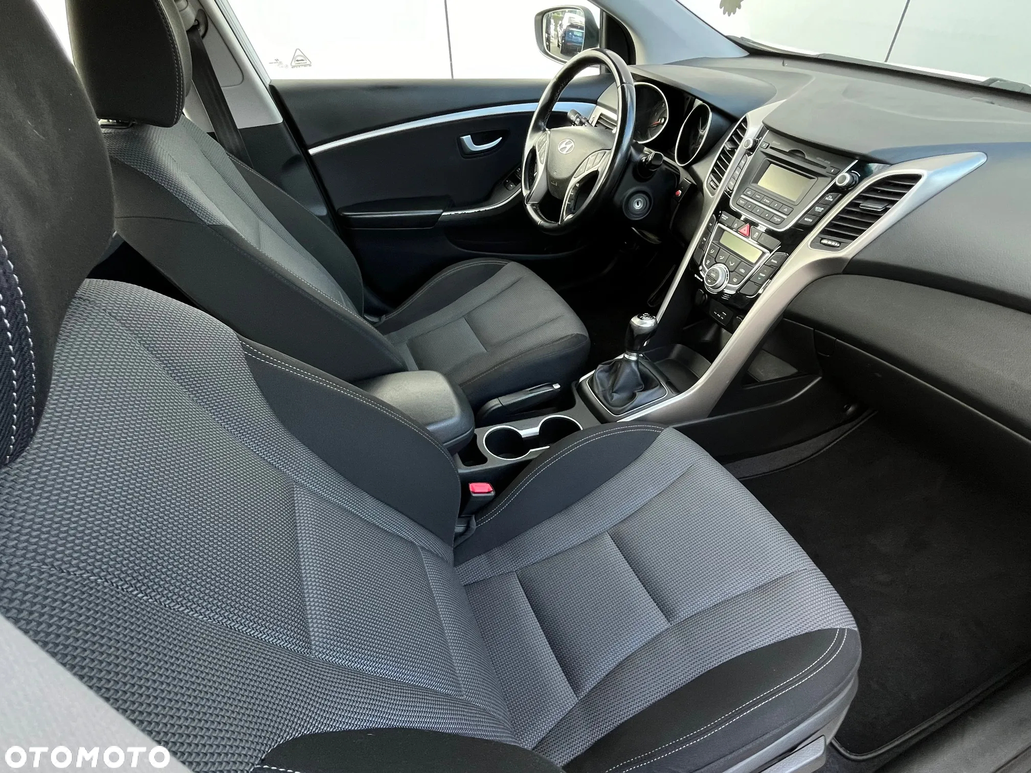 Hyundai i30 1.6 CRDi Comfort - 16