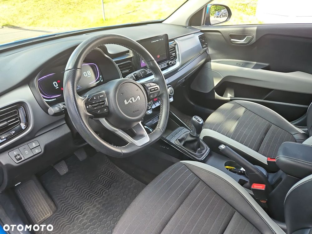 Kia Stonic 1.0 T-GDI L - 10