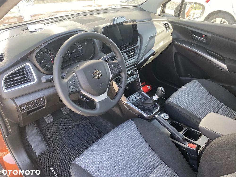 Suzuki SX4 S-Cross 1.4 SHVS Premium Plus SP - 9