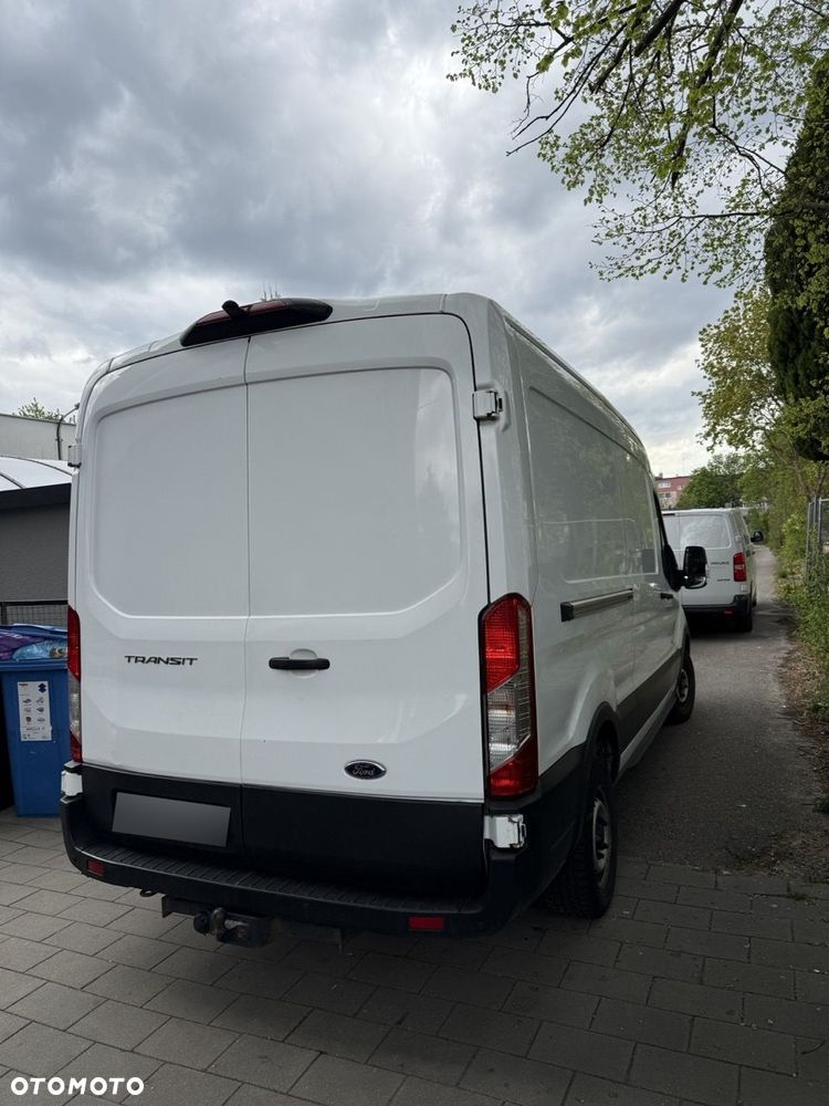 Ford Transit - 10