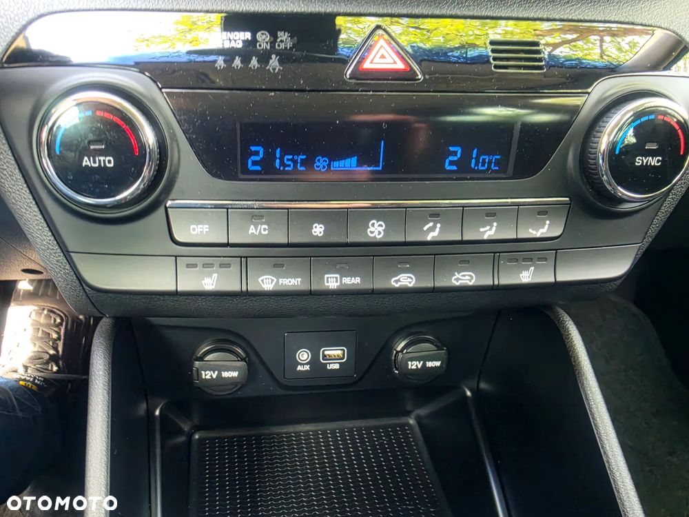 Hyundai Tucson blue 1.6 GDi 2WD Intro Edition - 38