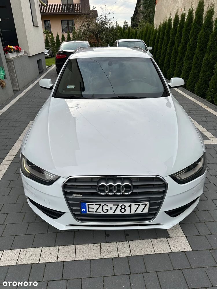 Audi A4 Avant - 4