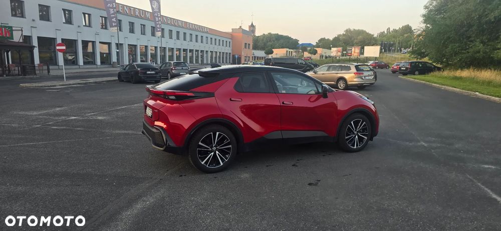 Toyota C-HR 2.0 Hybrid Dynamic Force Executive AWD - 2