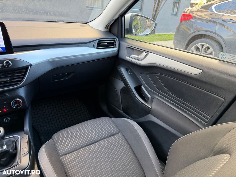 Ford Focus 1.5 EcoBlue Titanium Business - 8