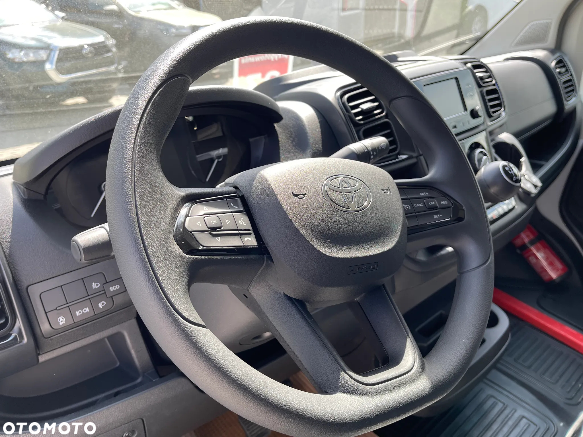 Toyota Proace Max - 19