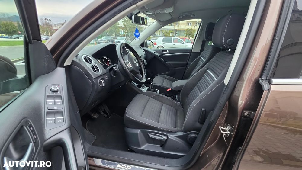 Volkswagen Tiguan 2.0 TDI DPF BlueMotion Technology Cup Sport & Style - 8