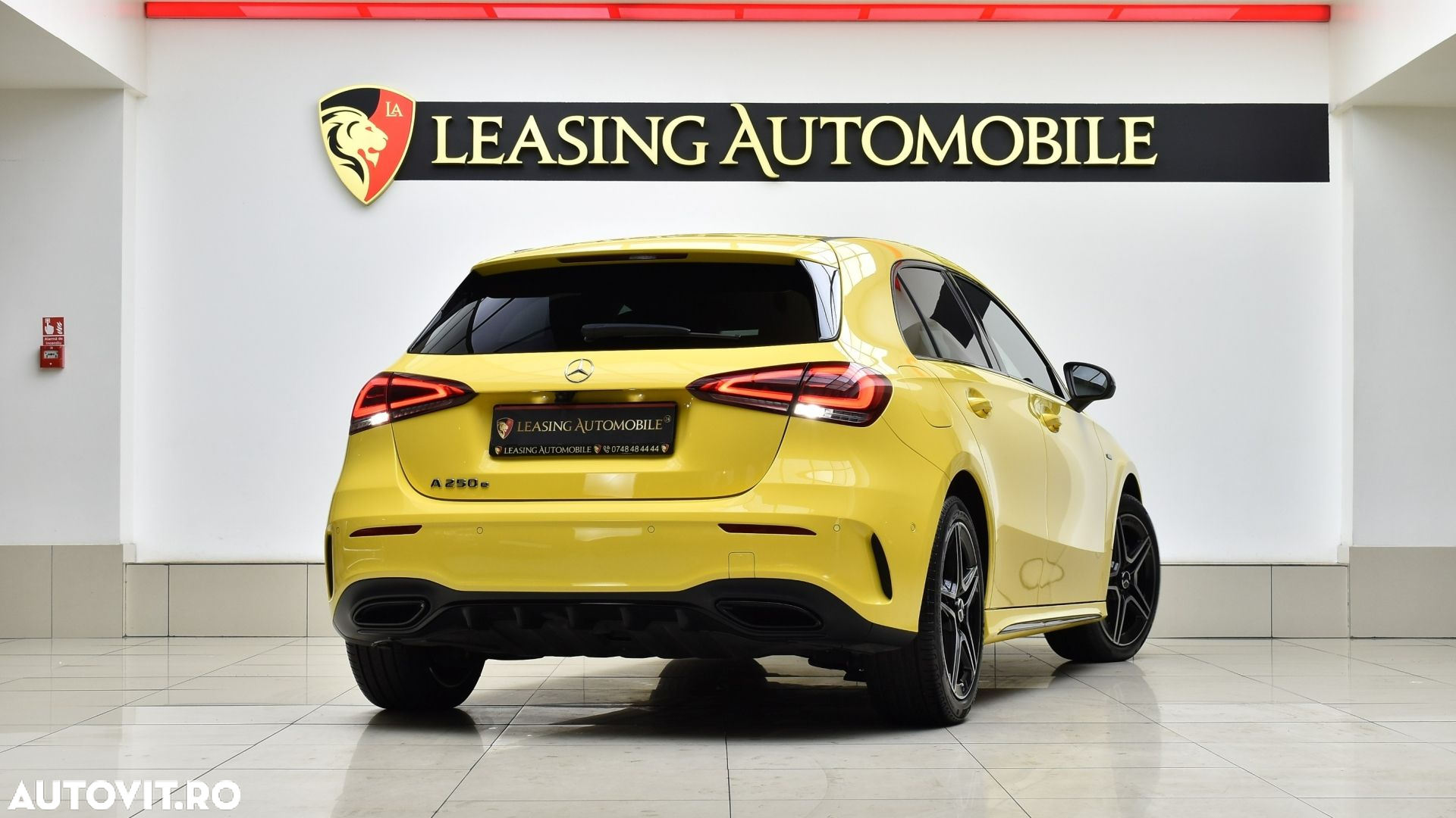 Mercedes-Benz A 250 e 8G-DCT Lim. AMG Line Advanced - 5