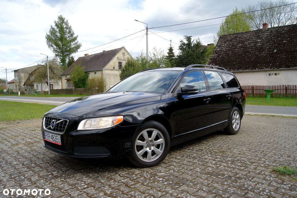 Volvo V70 - 1