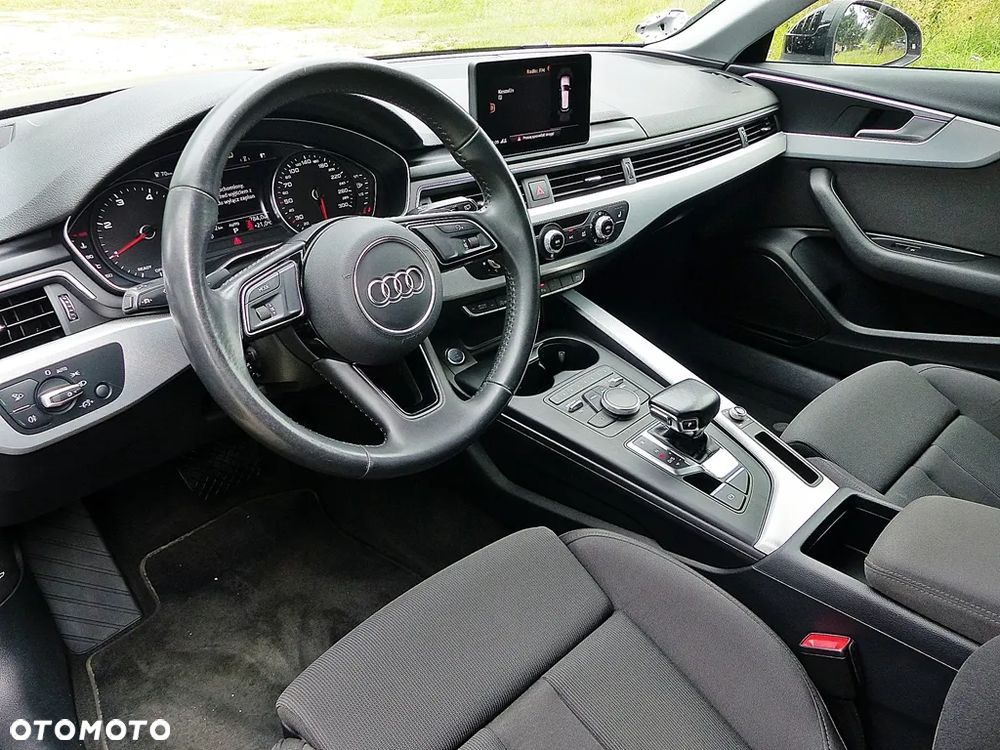 Audi A4 - 18