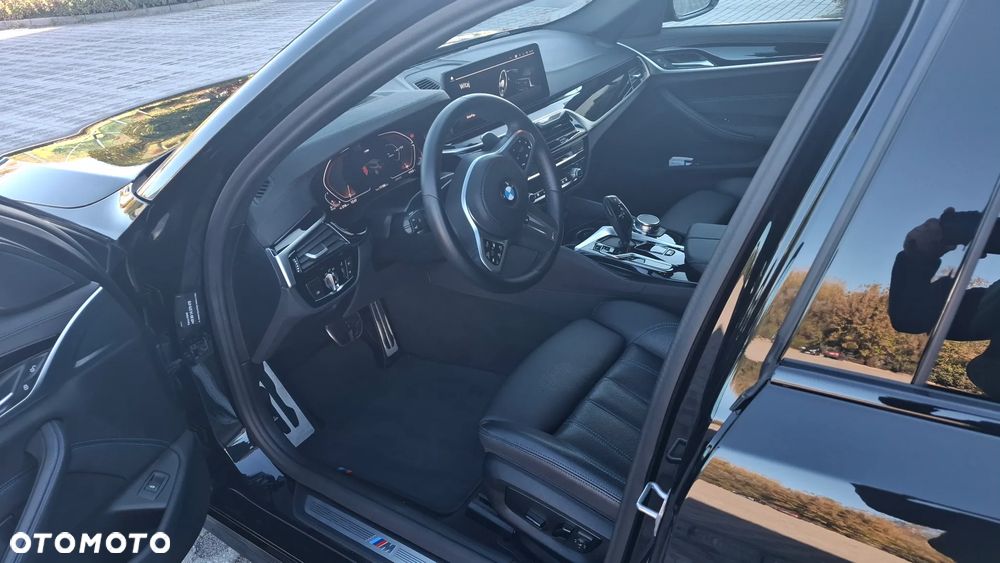 BMW Seria 5 - 30