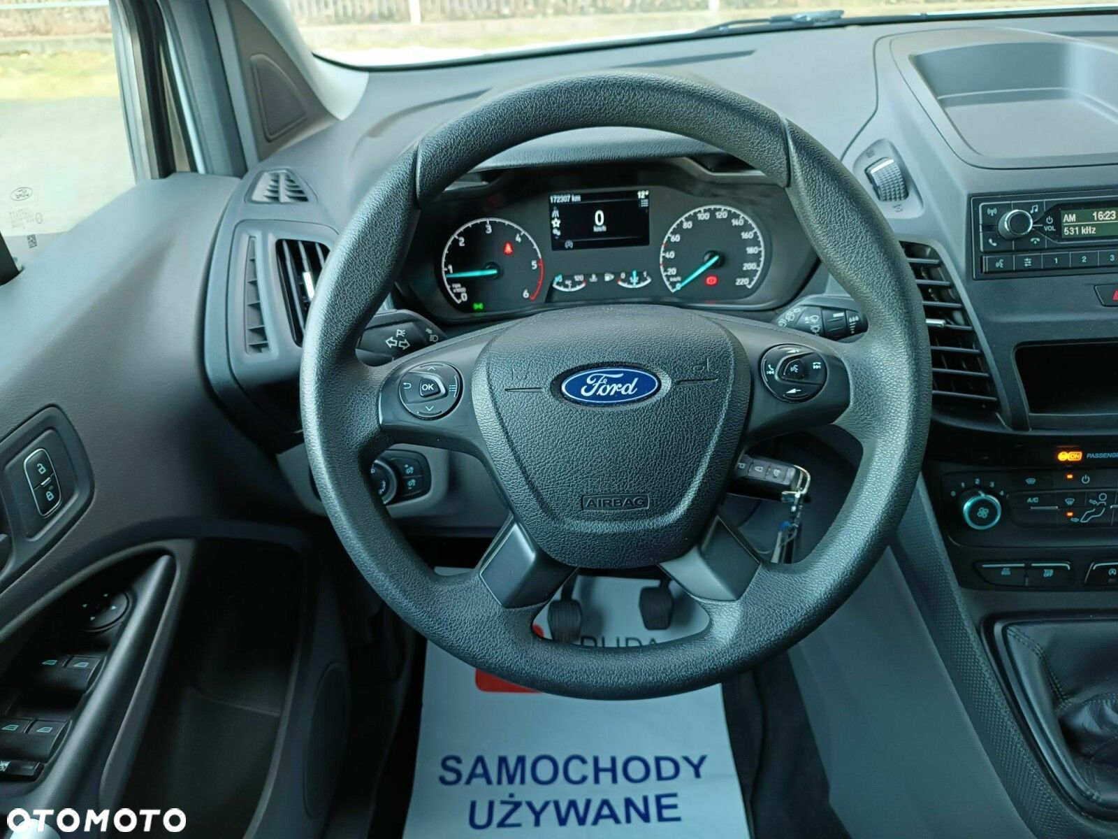 Ford Transit Connect - 14