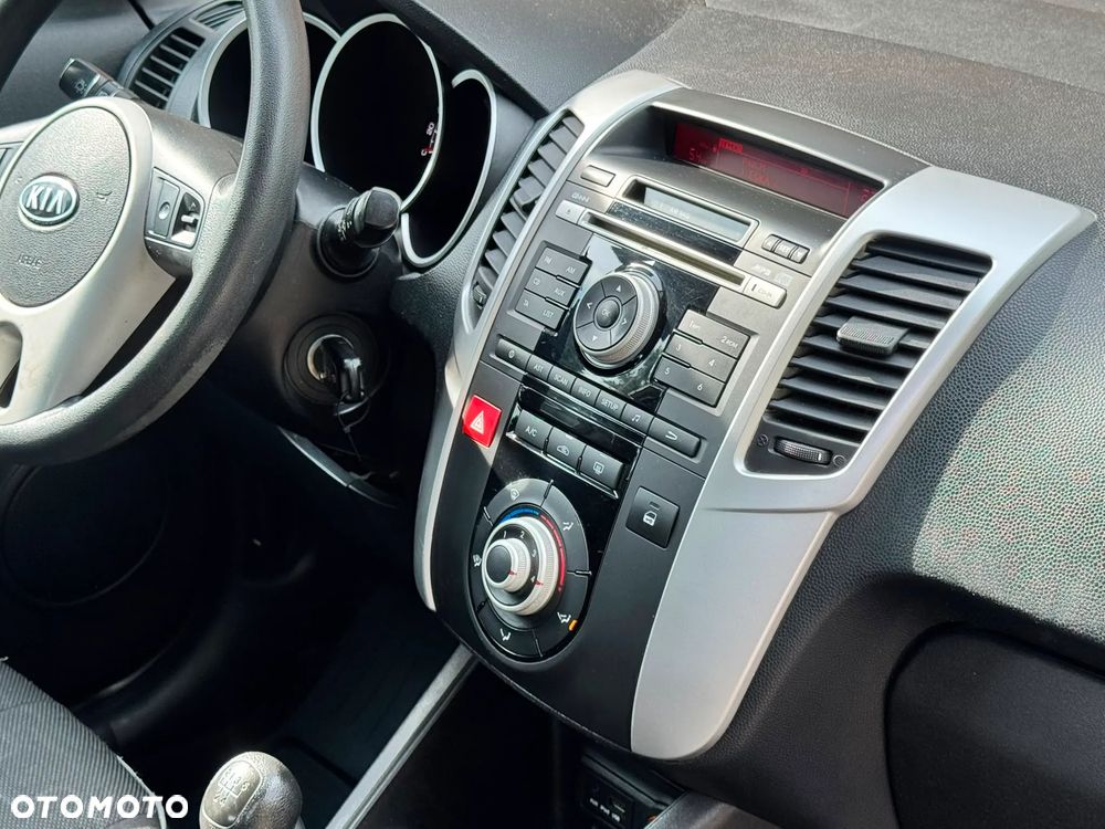 Kia Venga 1.4 M - 21