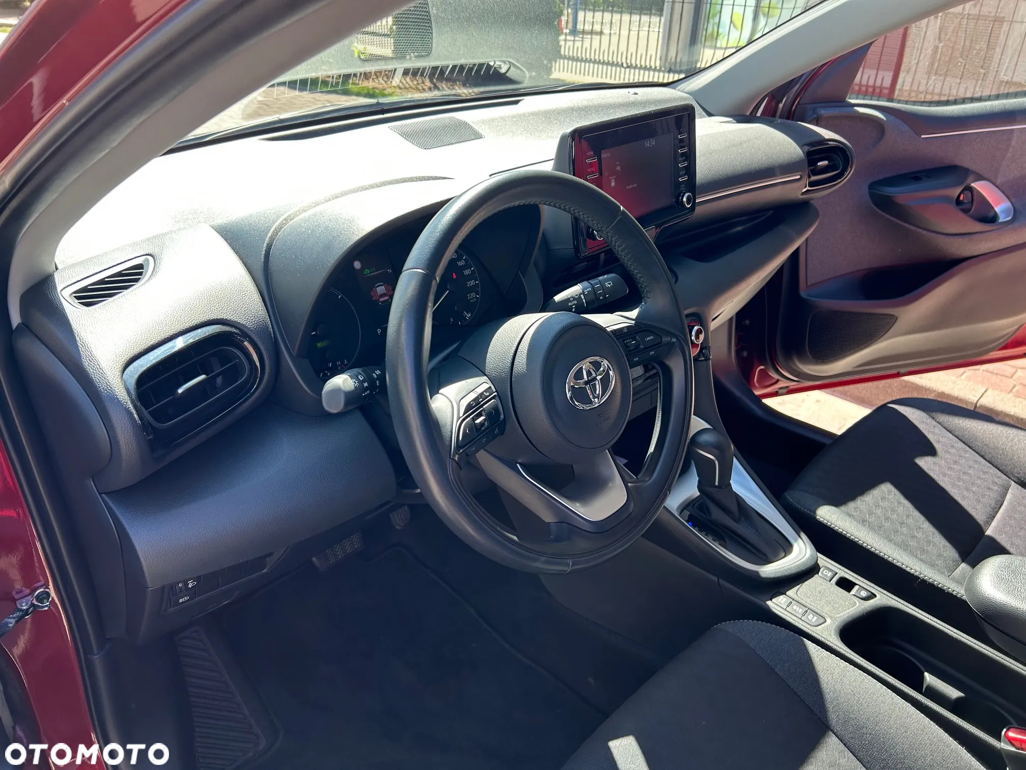Toyota Yaris Hybrid 1.5 Comfort - 21