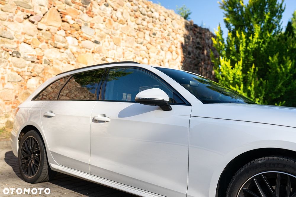 Audi A4 Avant - 9