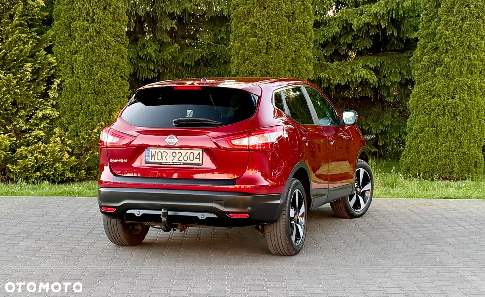 Nissan Qashqai 1.2 DIG-T N-Connecta EU6 - 16