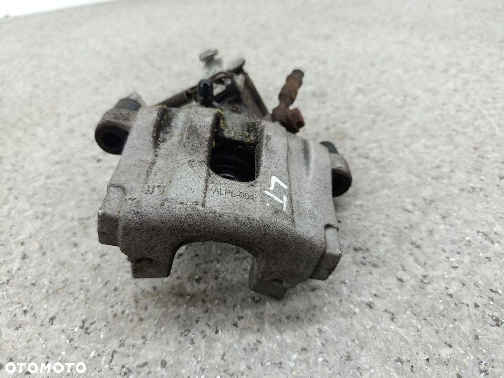 ZACISK HAMULCOWY LEWY TYŁ OPEL VECTRA C FL 1.9 CDTI - 2