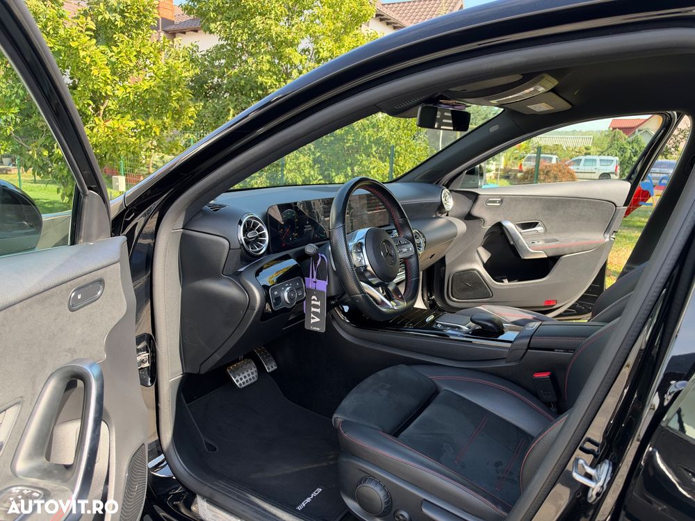 Mercedes-Benz A 250 - 18