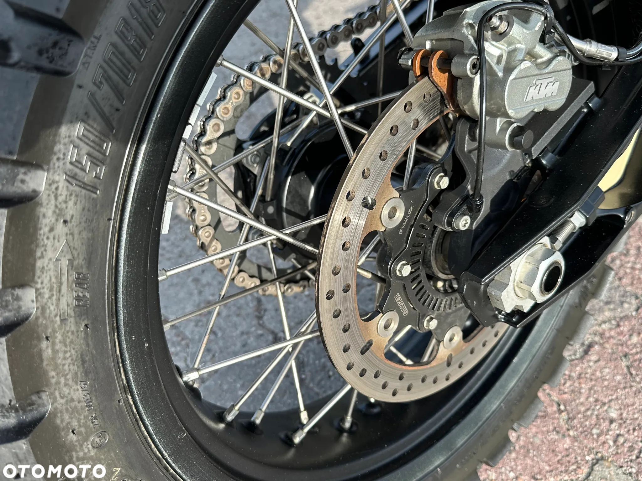 KTM Adventure - 13