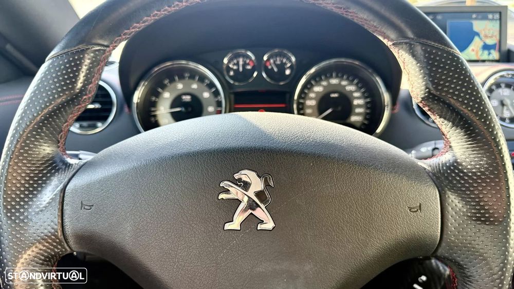 Peugeot RCZ 1.6 200 THP GT-Line - 25