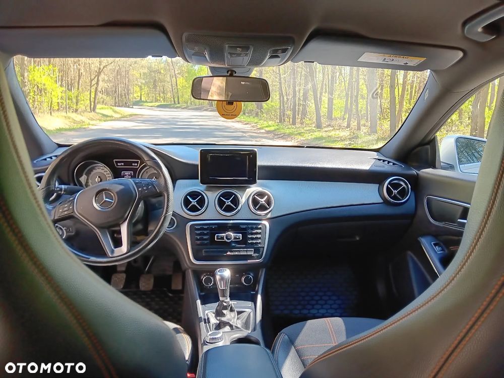 Mercedes-Benz CLA - 6