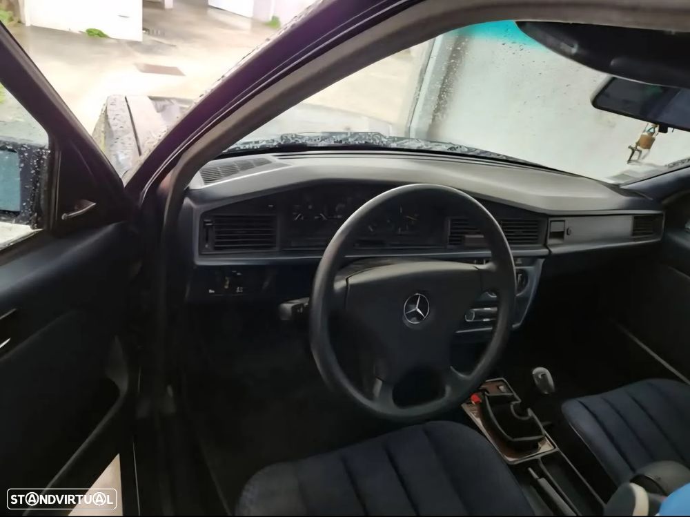 Mercedes-Benz A 190 - 10