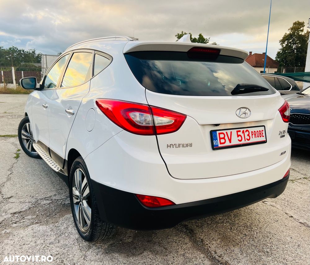 Hyundai ix35 2.0 CRDI 4WD Automatik Fifa World Cup Gold Edition - 4