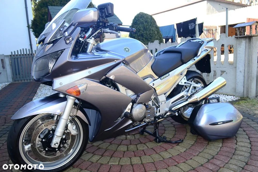 Yamaha FJR - 26
