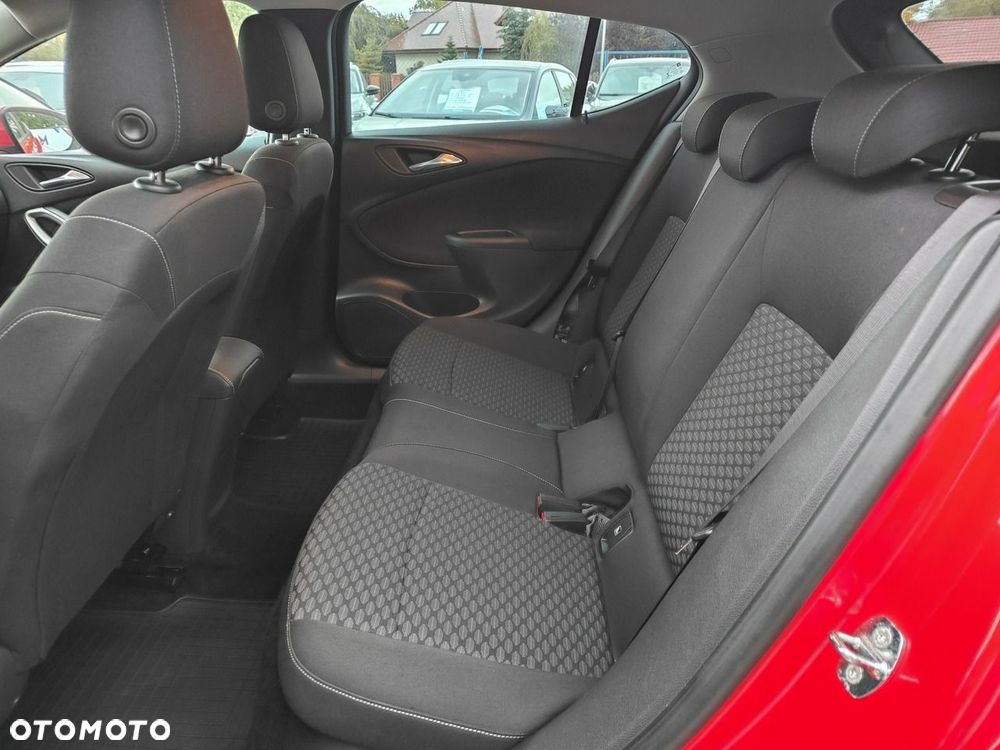 Opel Astra 1.4 Turbo Active - 27