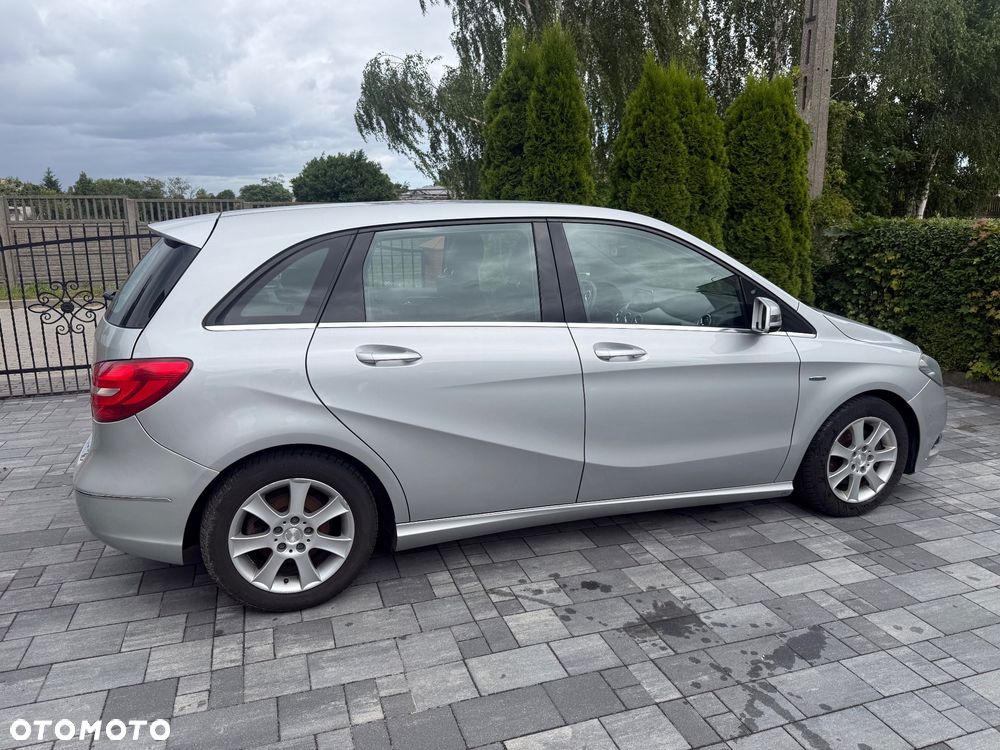 Mercedes-Benz Klasa B 180 CDI BlueEFFICIENCY Edition 1 - 8