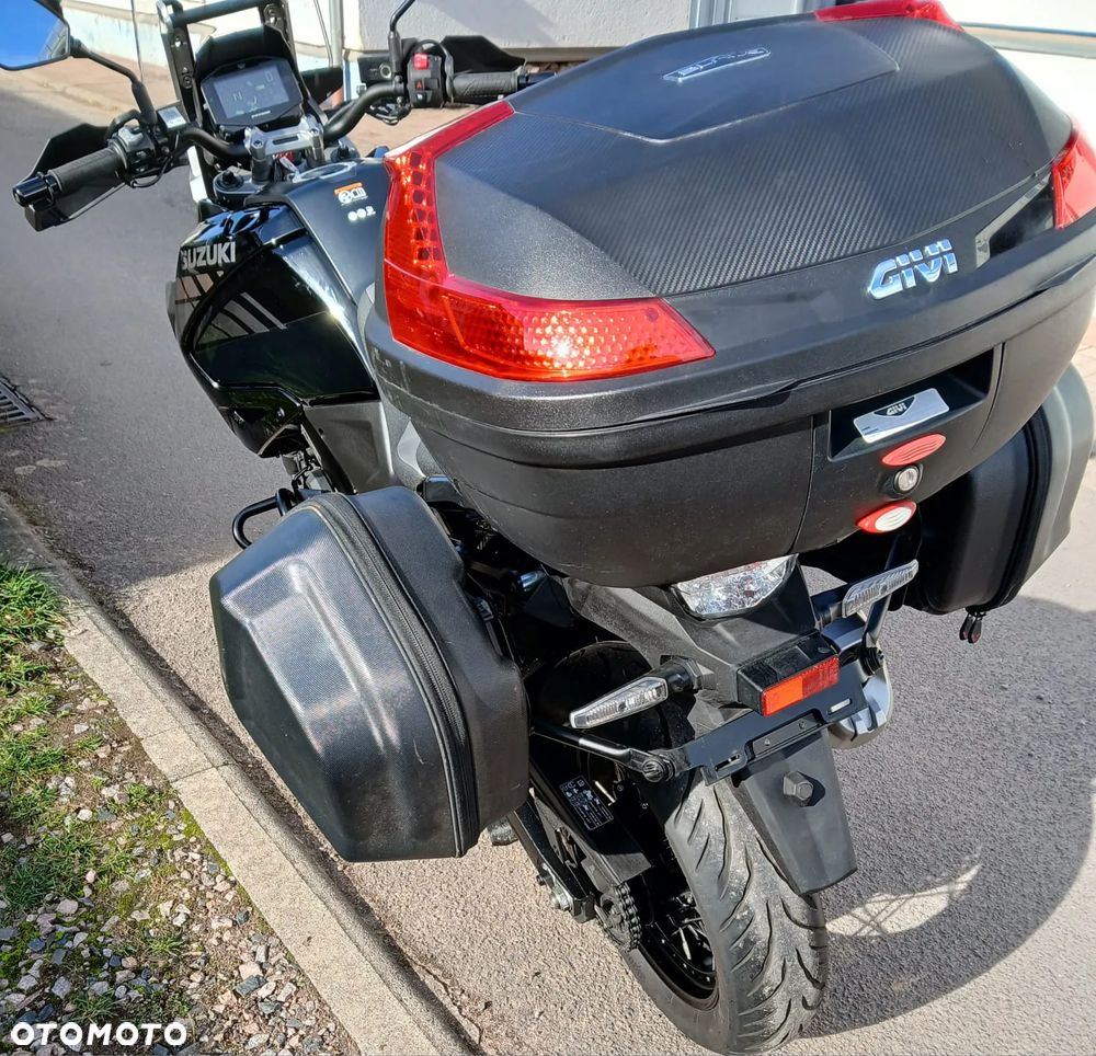 Suzuki DL - 18