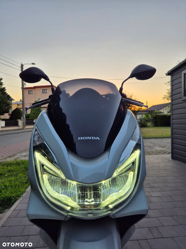 Honda PCX - 8