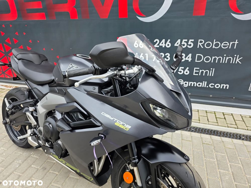 Triumph Daytona - 27