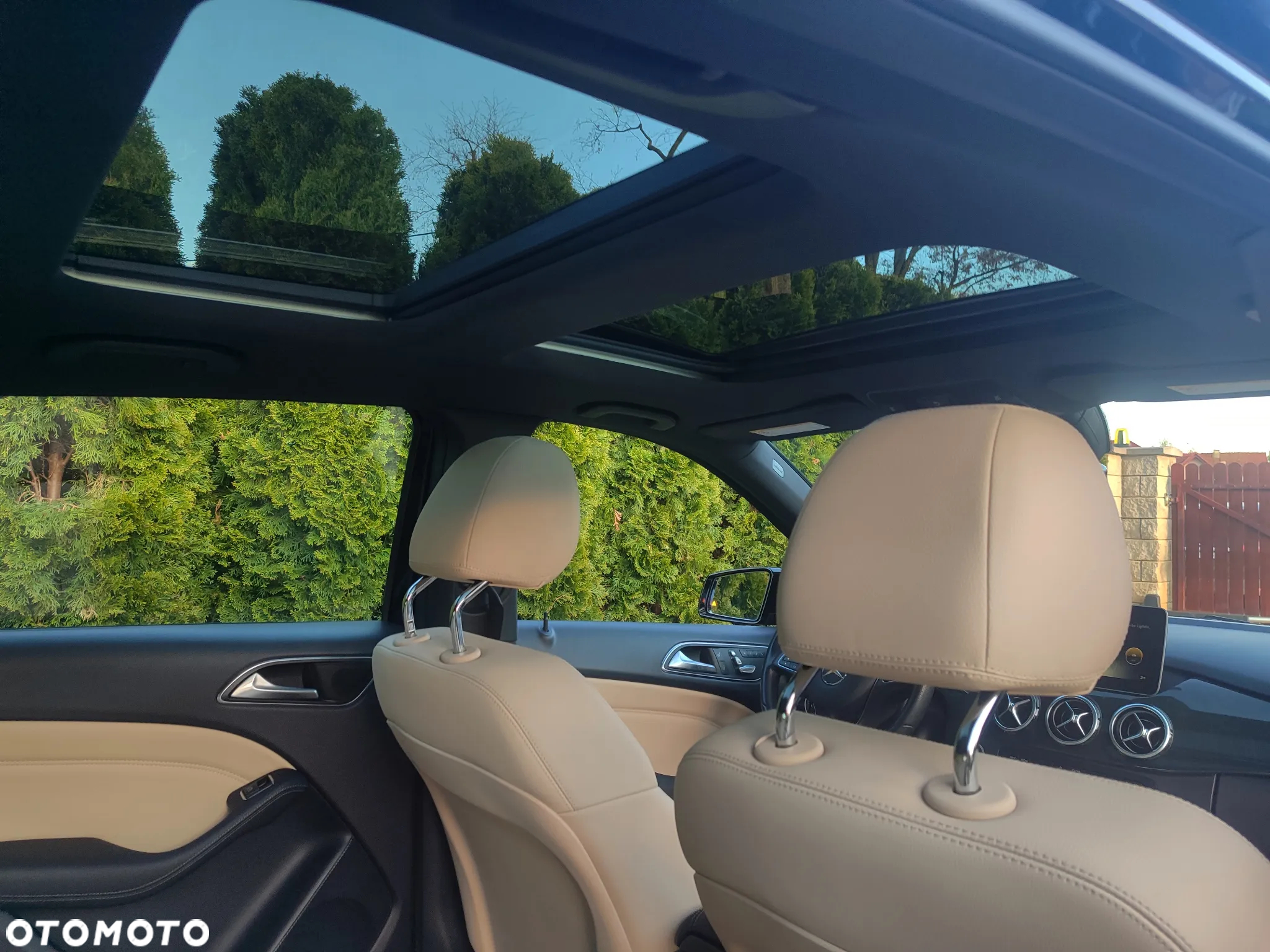 Mercedes-Benz Klasa B 250 4Matic 7G-DCT - 31