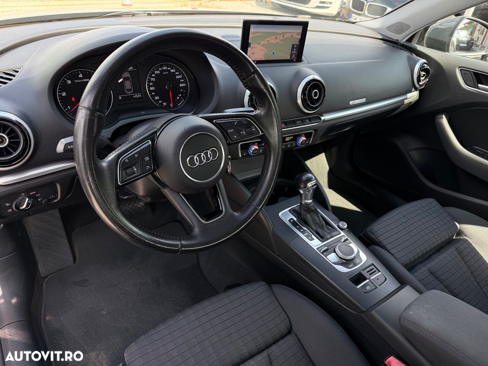 Audi A3 2.0 TDI ack S tronic S line Sportpaket - 6