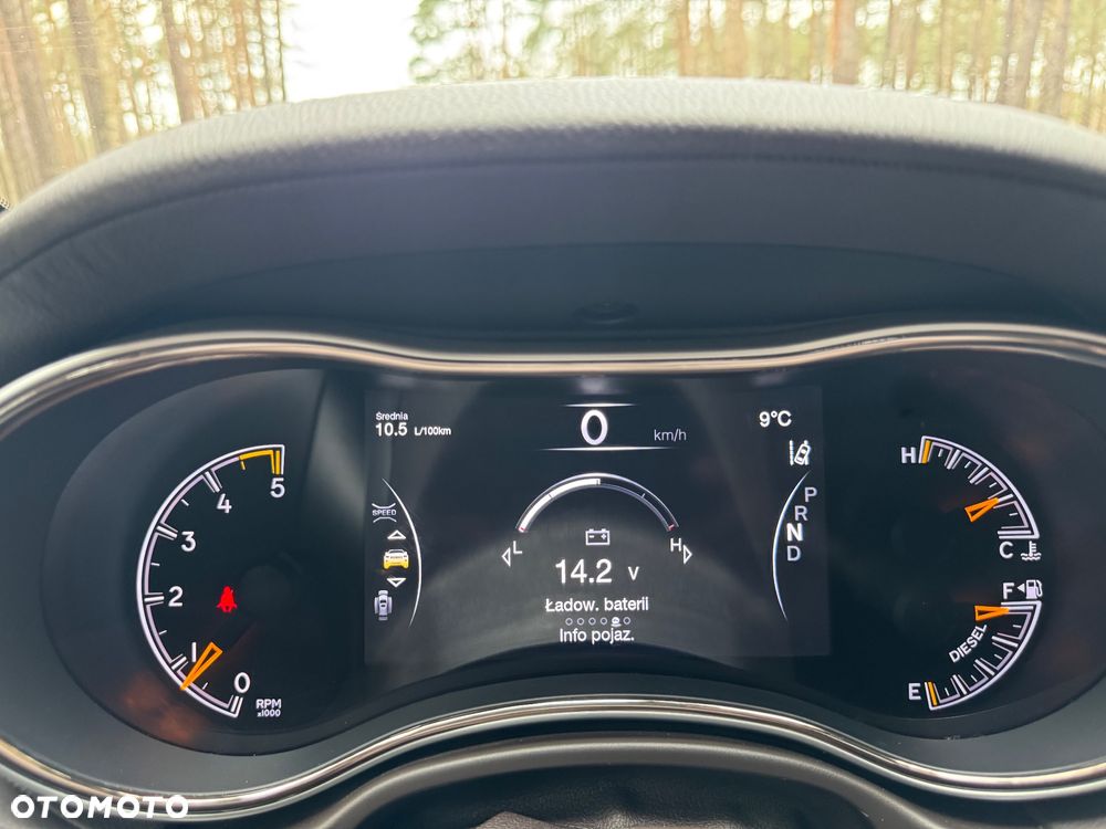 Jeep Grand Cherokee 3.0 CRD Overland Summit - 29