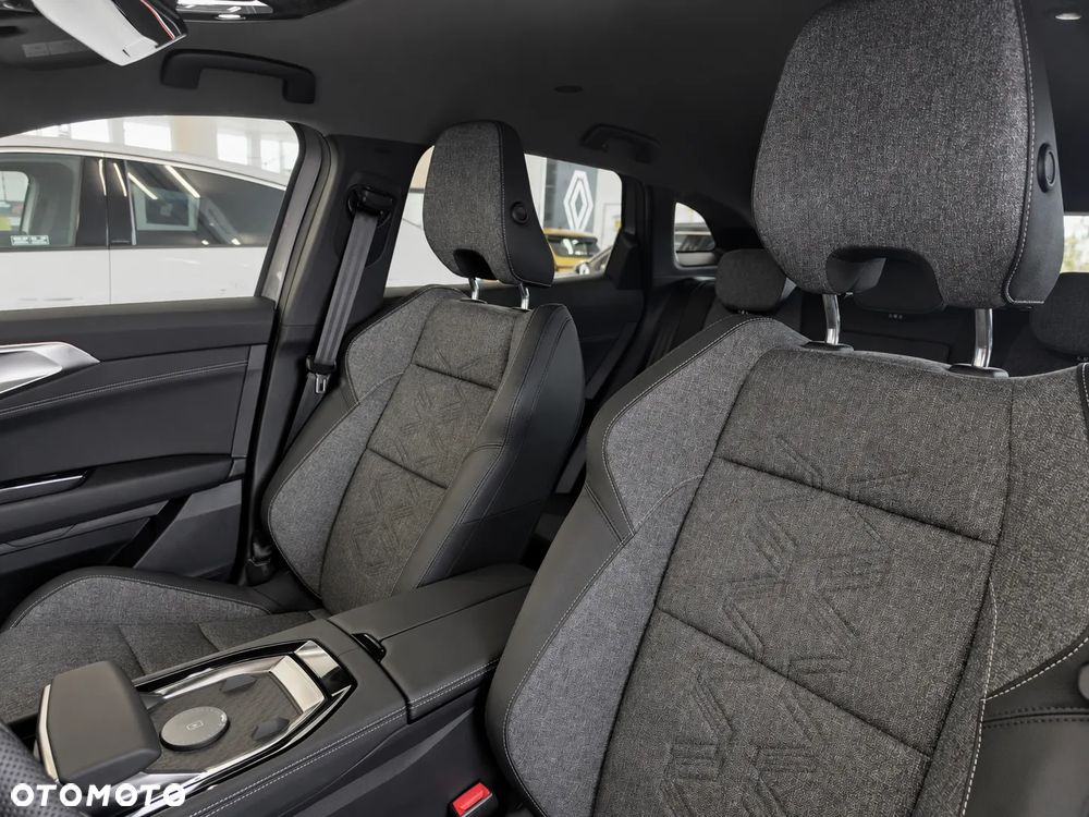 Renault Austral 1.3 TCe mHEV Techno - 13