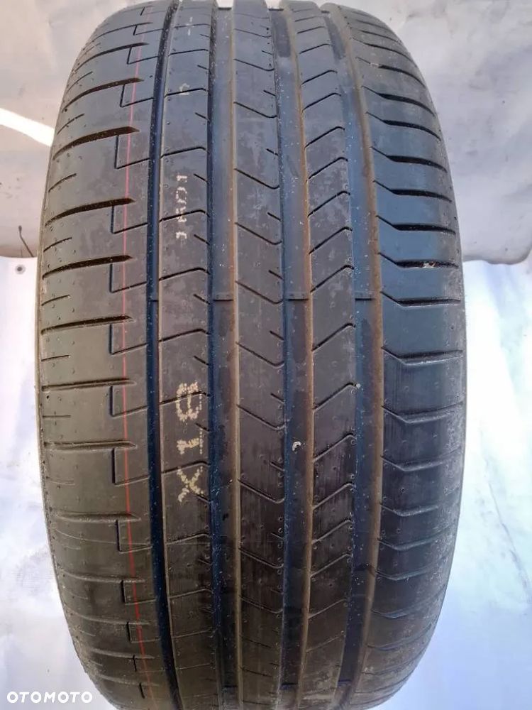 Pirelli P ZERO 275/40 R22 107Y 2023 - 1