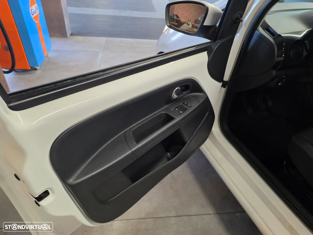 VW Up! 1.0 BlueMotion Move - 22