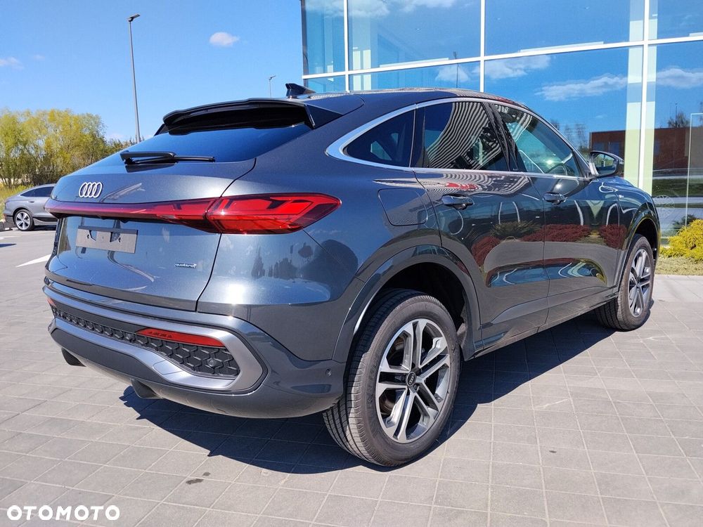 Audi Q5 - 11