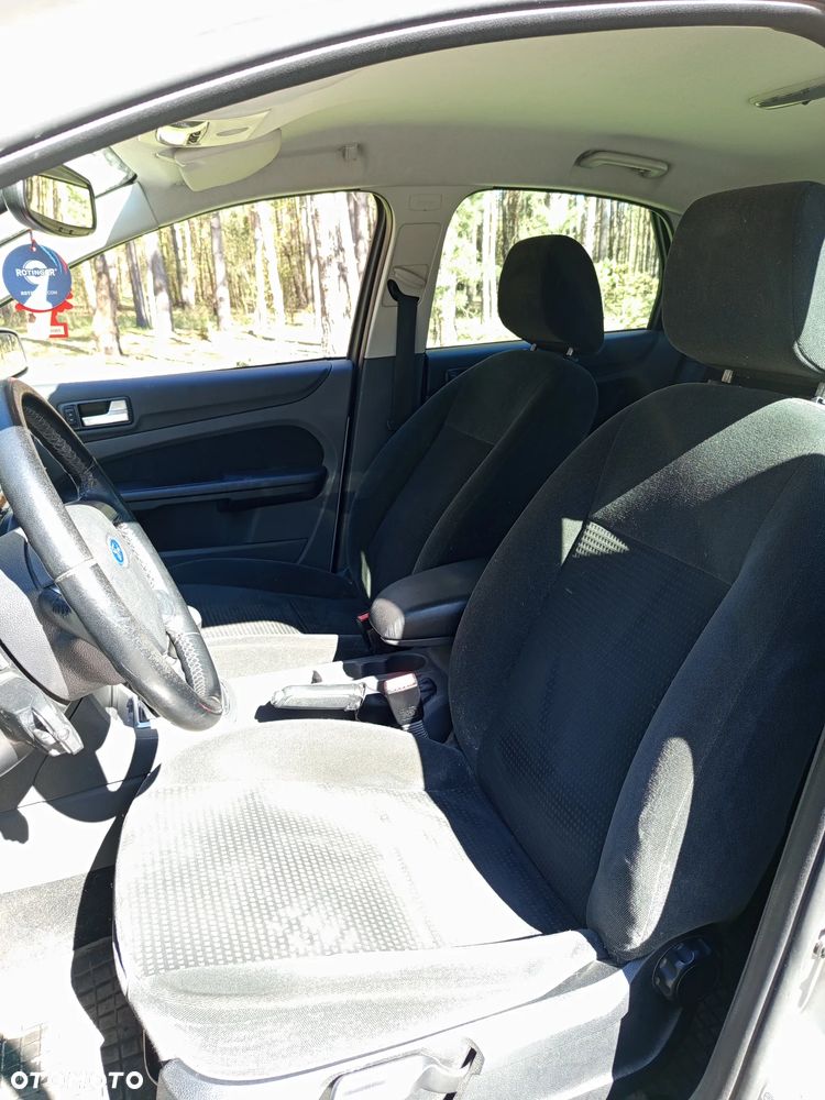 Ford Focus 1.6 FX - 10