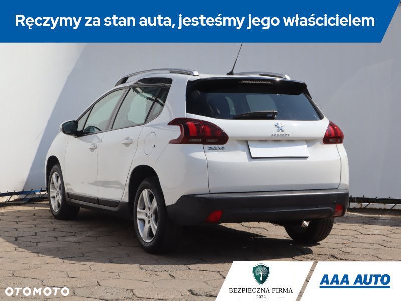 Peugeot 2008 - 6