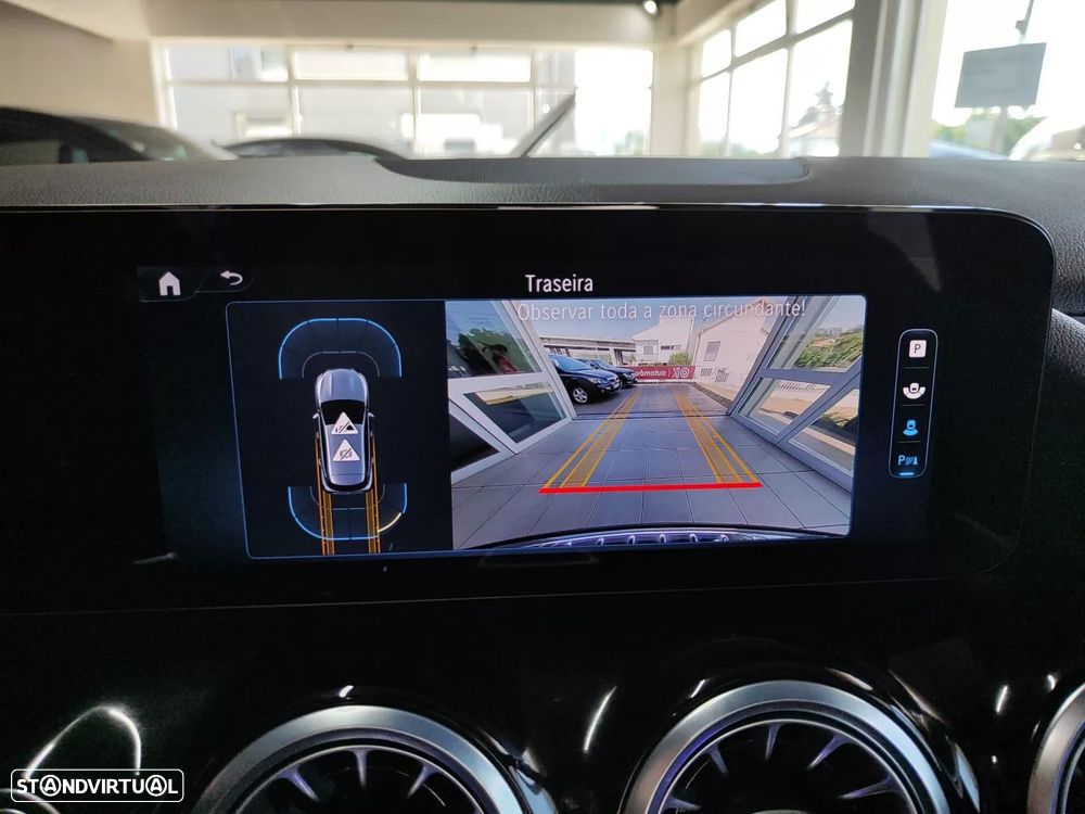 Mercedes-Benz GLA 200 d AMG Line - 44