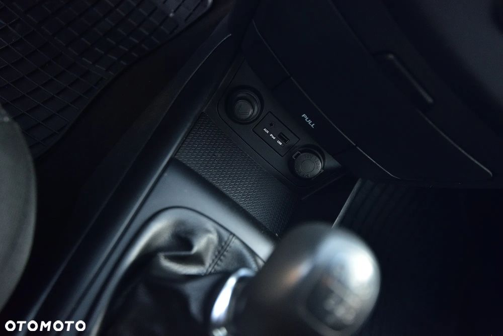 Hyundai i30 1.6 CRDi Comfort - 29