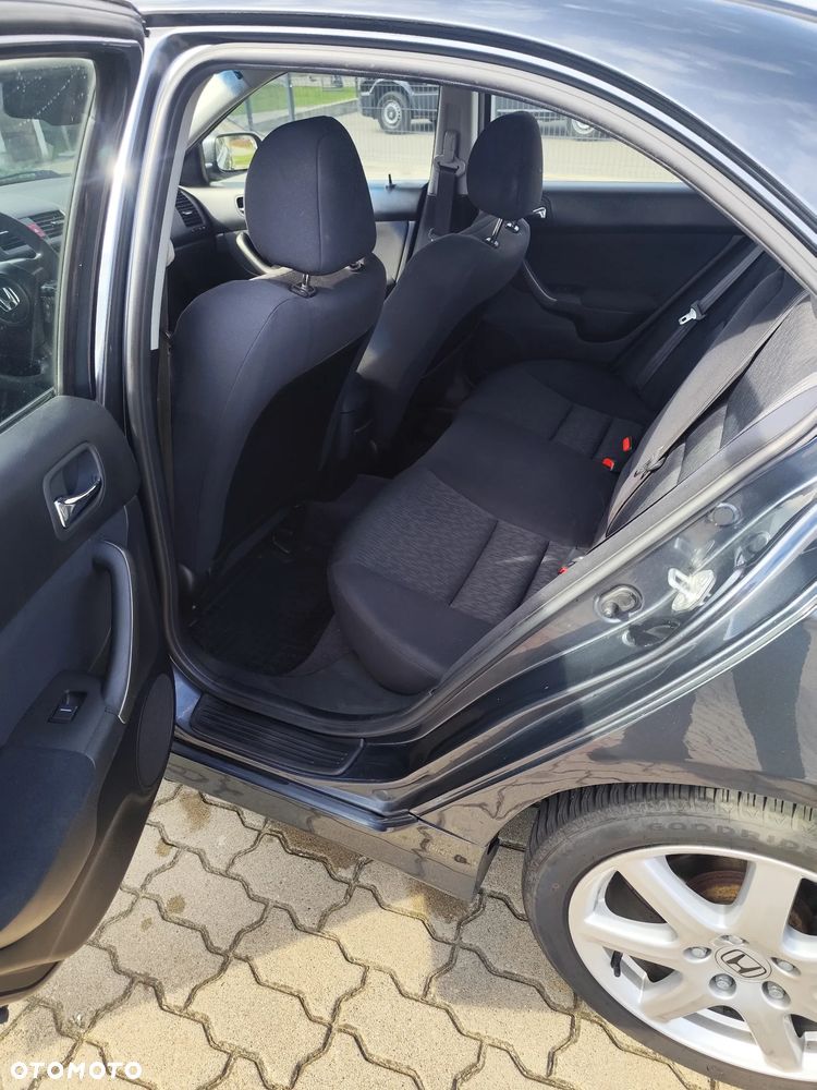 Honda Accord 2.0 Comfort - 10